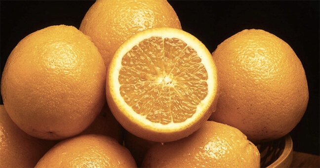 Quả cam là một nguồn vitamin C tuyệt vời