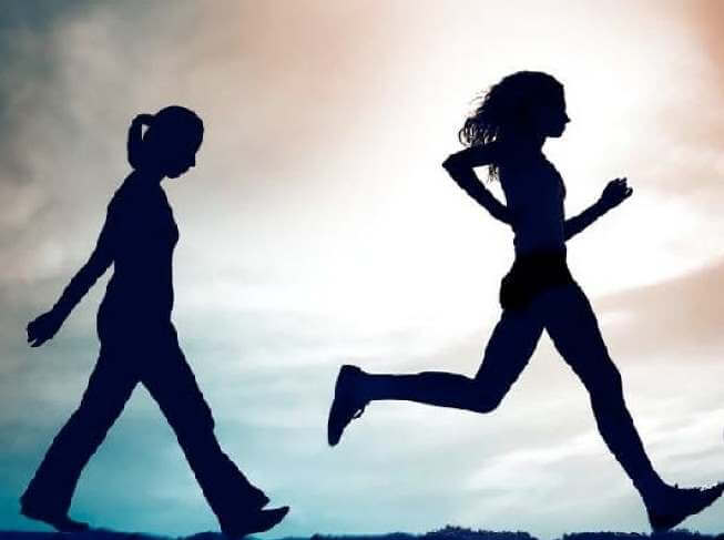 Đi bộ và chạy bộ đều mang lại những lợi ích giống nhau
