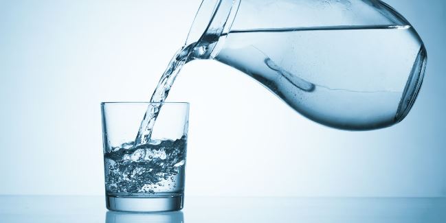 Uống nước vào mùa thu thế nào cho đúng